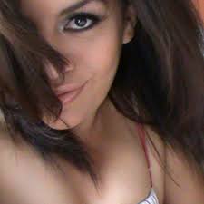 Stream ElizabethHR-Elisajera by ElizabethHR-Elisajera