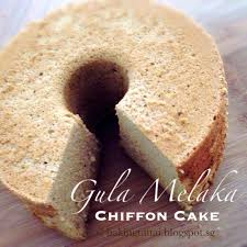Gula melaka, otherwise known in english as palm sugar1 or 'malacca sugar',2 probably because it originated in the state of malacca3 (melaka in malay) in malaysia, is a type of sugar made from the sap of flower buds from the coconut tree. Gula Melaka Chiffon Cake æ¤°ç³–æˆšé£Žè›‹ç³• ä¸­è‹±é£Ÿè°±æ•™ç¨‹ Chiffon Cake Pandan Chiffon Cake Delicious Cake Recipes