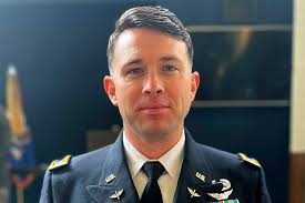 Probe of deadly Kentucky Black Hawk crash begins as Army IDs victims