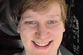 Aaron Belshe's Instagram, Twitter & Facebook