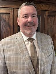 Robert Weible's Instagram, Twitter & Facebook