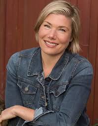 My ad for the month... 🤔Do you find yourself struggling with carb  cravings, low energy, or feeling overwhelmed by stress and emotional  eating? 🤔Or maybe you're frustrated with repeating the same patterns,