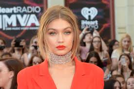 Serena is featured on the blog of the series' mysterious narrator, gossip girl. 17 Ways Gigi Hadid Is The Real Life Serena Van Der Woodsen