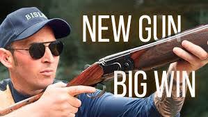 Travis Mears's Instagram, Twitter & Facebook