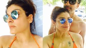 Raveena Tandon cant wait to hit the beach post lockdown, shares throwback  pictures from her holidays | Hindi Movie News - Bollywood - Times of India