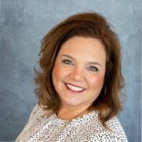 Jennifer Larmer's Instagram, Twitter & Facebook