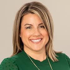 Jenna Beach's Instagram, Twitter & Facebook