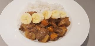 Curl up with a bowl of this and you'll be instantly warmed up. Inspired By South Africa Mild Beef Curry With Banana Feastforfamine