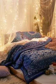 Hang curtain rods to create a makeshift canopy bed: 10 Diy Canopy Beds Bedroom And Canopy Decorating Ideas