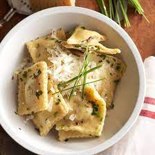 Ravioli filling, in this case spinach and ricotta, is simmered like tender little dumplings. 7 Mix And Match Ravioli Fillings Sauces Homemade Ravioli Ravioli Filling Italian Pasta Recipes