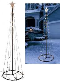 Beleuchteter Led Weihnachstbaum In Kegel Form Hohe 180 Cm 90 Lichter Warmweiss Deko Baum Tannenbaum Ausse In 2020 Metall Weihnachtsbaum Lichter Led Weihnachtsbaum