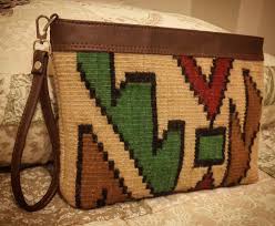 El Dokuma Kilim Canta Siparis Icin Dm Lutfen Weaving Dokuma Kilim Carpet Eldokuma Elemegi Gbegitoglu Dokuma Temel Nakis Dikis Canta