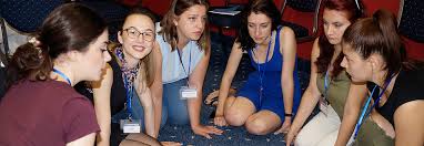 Facultatea de științe politice (fsp) din cadrul snspa bucurești este una dintre cele mai mari facultăți de științe politice din românia și cea mai mare facultatea de științe politice are în componență două departamente, departamentul de științe politice și studii europene, respectiv departamentul de. Rezultate Admitere Facultatea De Psihologie È™i È™tiinÈ›ele EducaÈ›iei