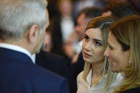 Potențialele efecte ale deciziei nr. Hm Nu Mai Bat Clopote De NuntÄƒ Dragnea S Ar Fi DespÄƒrÈ›it De Irina TÄƒnase