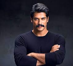 صور بوراك أوزجفيت بطل مسلسل قيامة عثمان غازي Mustache Growth Mens Hairstyles With Beard Growing A Mustache
