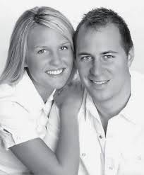 Couple Plans Summer Wedding