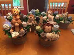 Baby Shower Jungle Themed Centerpieces Bib And Washcloth Roses Zoo Baby Shower Animal Baby Shower Centerpieces Jungle Baby Shower Theme