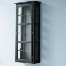 Neue Vitrinen Von Lindebjerg Creme Guides Bucherschrank Mit Glasturen Vitrine Ikea Pinterest