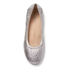 Vionic Robyn Women S Comfort Flat Free Shipping Returns