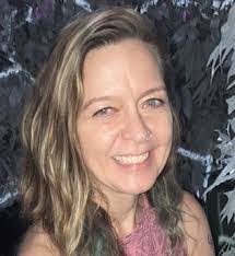 Rose Mccrea's Instagram, Twitter & Facebook