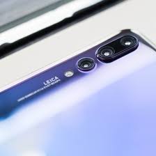 The camera huawei p20 pro is a sony imx600 exmor rs of 40 megapixels and aperture f/1.8. Hands On Huawei P20 Pro Packs 3 Cameras And A Giant 40mp Sensor