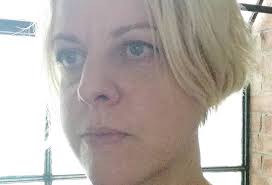 Amanda Ure's Instagram, Twitter & Facebook