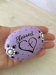 See More Ideas About Rock Crafts Easy Rock Painting And Painted Rocks These Are Pret Rock Painting Designs Rock Painting Ideas Easy Rock Painting Tutorial