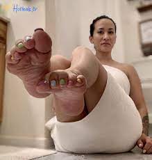 💋Kim Kisses💋 [ kim_kisses_foot_goddess ] Onlyfans leaked photo 3299249 on  Hotleaks.tv