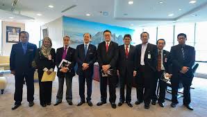Datuk seri panglima wilfred madius tangau (né le 13 mars 1958) est un malais politicien tangau est également l'actuel président de organisation unie progressive kinabalu (upko); Kunjungan Hormat Daripada Ybhg Tan Sri Omar Abdul Rahman Pengerusi Malaysia Toray Science Foundation Mtsf Ke Atas Yb Datuk Seri Panglima Wilfred Madius Tangau Menteri Sains Teknologi Dan Inovasi Malaysia Kementerian