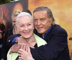 This site is a tribute to rosemary harris. Spider Man 3 14 Years Later On Twitter Rosemary Harris And Cliff Robertson At The Premier Of Spider Man 2 2004 I Miss Them
