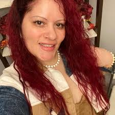 Shantia Gates's Instagram, Twitter & Facebook