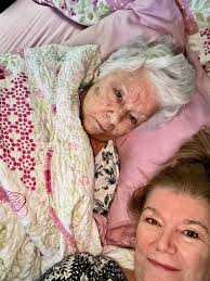 Kim Hallmark, N AL REALTOR®️ (@remaxkimsellsalabama) · Instagram 照片和视频