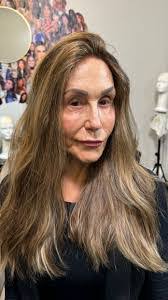 Dina Stern's Instagram, Twitter & Facebook