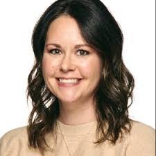 Mindy Ashby's Instagram, Twitter & Facebook