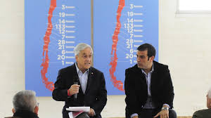 El presidente sebastián piñera llegó esta mañana a la moneda, tras el anuncio de un cambio de gabinete y se reunió en el palacio de gobierno con los ministros del comité político, andrés chadwick. El Escudo Que Protege A Rodrigo Delgado
