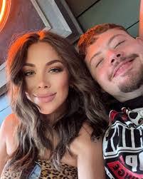 Duane Burkhart's Instagram, Twitter & Facebook