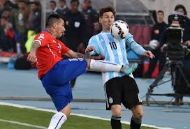 Last year, messi was distraught after missing his penalty in the shootout at the copa america centenario in new york. Argentina Vs Chile En Copa America Un Partido Que Nadie Quiere Rcn Radio