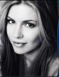 Marie Lindley's Instagram, Twitter & Facebook