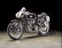 Meet The Ex South African Champion Beppe Castellani 1955 Matchless G45 Racing Motorcycles Vintage Motorcycles Classic Motorcycles