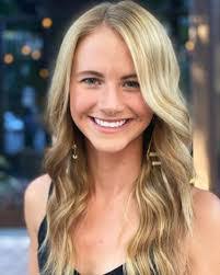 Alyssa Bonneau's Instagram, Twitter & Facebook