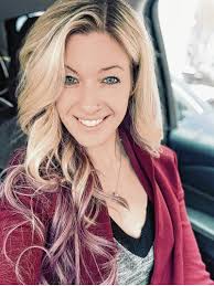 Jessica Fisk's Instagram, Twitter & Facebook