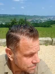 Vorstellungsrunde 2.0 Name sehen sie oben😅 Komme aus dem Raum Mosbach,  zwischen Heilbronn und Sinsheim! Fahre eine BMW S1000RR, im Moment leider  die einzige Liebe 😩😅.Gerne im Odenwald und Schwarzwald unterwegs