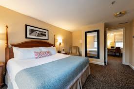 Your source for organic mattresses and organic bedding. One Bedroom King Suite Port Inn Portsmouth