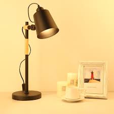 Jadi, seharusnya efek sinar biru tidak menjadi masalah selama penggunaan anda wajar. Grosir Lampu Modern Lampu Meja Kerja Lampu Meja Belajar Anak Meja Kayu Art Schemerlamp Membaca Kaca Kitap Abajour Biro Study Desk Lamp Desk Lampdesk Work Lamp Aliexpress