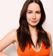 Jenna Motley's Instagram, Twitter & Facebook