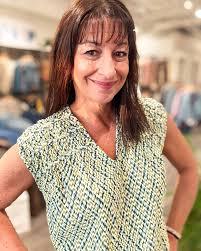 Mainstream Boutique...