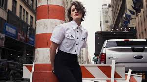 Phoebe Waller-Bridge interviewed by Tina Fey | British GQ | British GQ