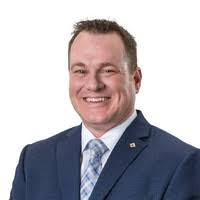 100+ "Ed Land" profiles