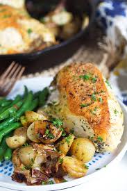 Sep 06, 2016 · this chicken recipe is cooked in the skillet, preferably a cast iron skillet, on top of the stove so i don't have to heat up the oven, which as martha says, is a good thing. Cast Iron Skillet Chicken Breast Recipe The Suburban Soapbox