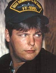 Edgar Hull's Instagram, Twitter & Facebook